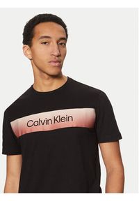 Calvin Klein T-Shirt K10K114163 Czarny Regular Fit. Kolor: czarny. Materiał: bawełna #3