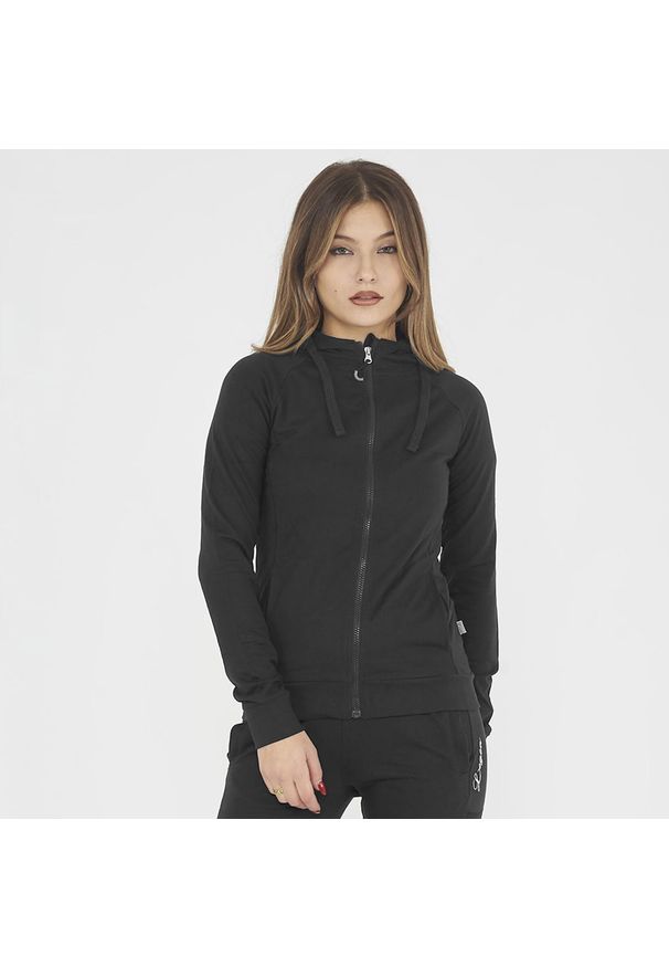 LEGEA - Bluza sportowa z zamkiem DAIR czarna. Kolor: czarny. Materiał: bawełna. Długość rękawa: długi rękaw. Długość: długie. Sport: fitness