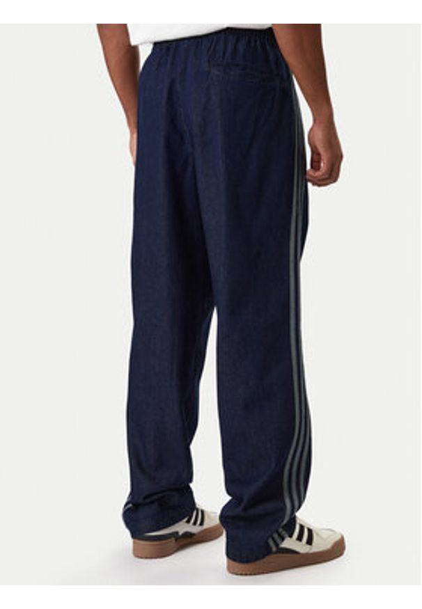 Adidas - adidas Jeansy adicolor Denim Stone JX6459 Niebieski Regular Fit. Kolor: niebieski