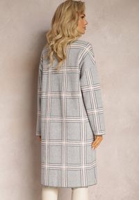 Renee - Szara Dzianinowa Sukienka Oversize z Naszytymi Kieszeniami w Kratę Deliuba. Kolor: szary. Materiał: dzianina. Wzór: aplikacja. Typ sukienki: oversize #5