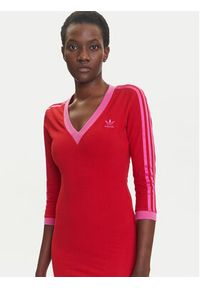 Adidas - adidas Sukienka codzienna adicolor Classics 3-Stripes JW3668 Czerwony Slim Fit. Okazja: na co dzień. Kolor: czerwony. Materiał: bawełna. Typ sukienki: proste. Styl: casual