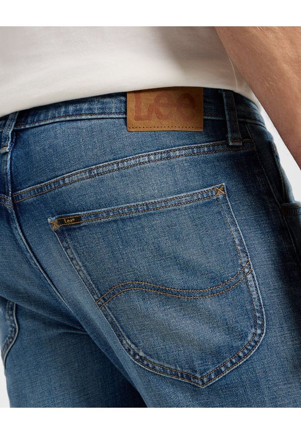 Lee - LEE MĘSKIE SPODNIE JEANSOWE DAREN ZIP FLY RISING TIDE 112355866 L707008606