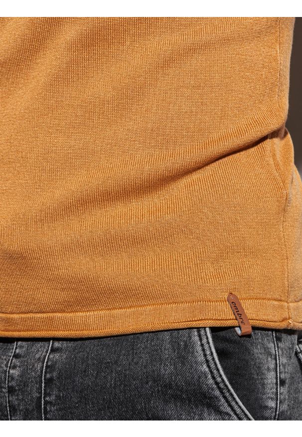 Ombre Clothing - Sweter męski bawełniany E180 - musztardowy - XXL. Kolor: żółty. Materiał: bawełna. Styl: klasyczny