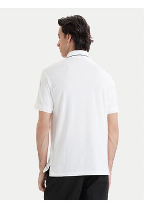 Armani Exchange Polo XM001289 AF10363 U0009 Biały Regular Fit. Typ kołnierza: polo. Kolor: biały. Materiał: bawełna