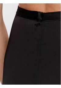 Herskind Spódnica midi Silas 4800370 Czarny Regular Fit. Kolor: czarny. Materiał: wiskoza #4
