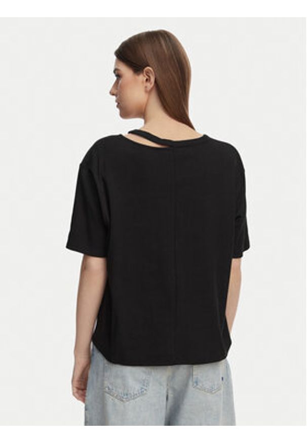 Karl Lagerfeld Jeans T-Shirt B2W17077 Czarny Regular Fit. Kolor: czarny. Materiał: bawełna