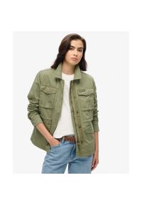 Superdry - Kurtka Militarna M65 SUPERDRY. Kolor: zielony. Długość rękawa: długi rękaw. Wzór: moro. Styl: militarny #1