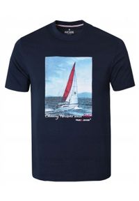 Granatowa Męska Koszulka (T-Shirt) - Pako Jeans - Żaglówka. Okazja: na co dzień. Kolor: niebieski. Materiał: bawełna. Wzór: nadruk. Styl: casual #1