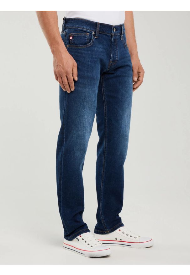 Big-Star - Jeansy męskie z prostą nogawką granatowe Ronald 315. Stan: obniżony. Kolor: niebieski. Styl: klasyczny