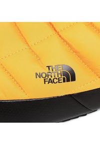 The North Face Kapcie Thermoball Traction Mule V NF0A3UZNZU31 Żółty. Kolor: żółty. Materiał: materiał #8