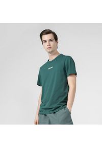 outhorn - T-shirt z nadrukiem męski - oliwkowy. Okazja: na co dzień. Kolor: oliwkowy. Materiał: bawełna, dzianina. Wzór: nadruk. Styl: casual #7