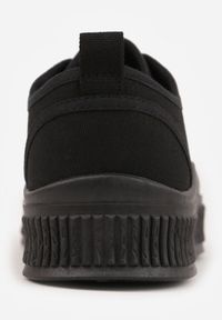 Renee - Czarne Klasyczne Trampki na Żłobionej Podeszwie Levanatia. Kolor: czarny. Materiał: jeans, koronka. Styl: klasyczny #5