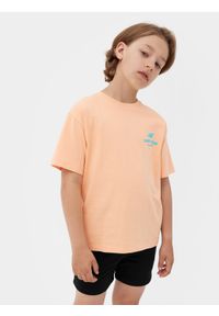 4f - T-shirt z nadrukiem chłopięcy. Kolor: różowy. Materiał: bawełna. Wzór: nadruk #1