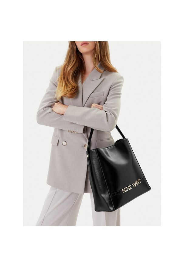 Torebka Nine West. Kolor: czarny