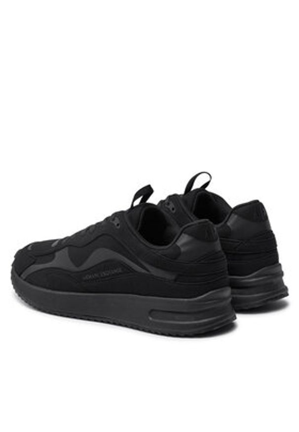Armani Exchange Sneakersy XUX228 XV865 Czarny. Kolor: czarny. Materiał: materiał