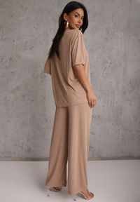 Renee - Beżowy Oversizowy Komplet Zdobiony Cyrkoniami T-shirt i Spodnie Arnateia. Kolor: beżowy. Wzór: aplikacja #4