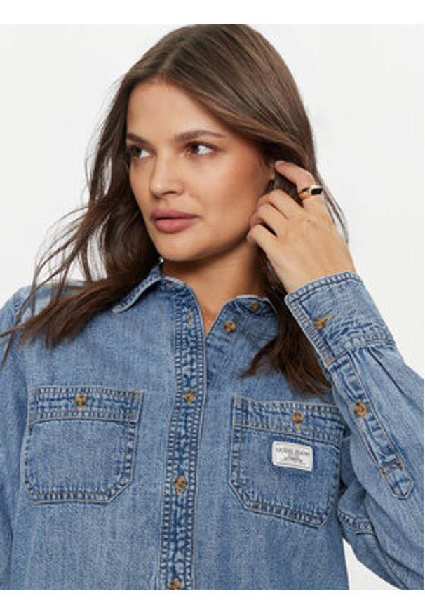 Guess Jeans Koszula jeansowa W4YH37 D5EI2 Niebieski Regular Fit. Kolor: niebieski. Materiał: jeans, bawełna