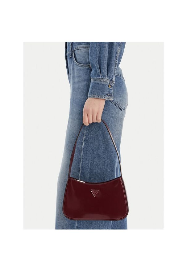 Torebka Guess. Kolor: czerwony