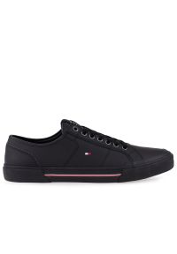 TOMMY HILFIGER - Buty Tommy Hilfiger Core Corporate Vulc FM0FM04561-BDS - czarne. Okazja: na co dzień. Kolor: czarny. Materiał: kauczuk, materiał, guma, poliester, skóra. Szerokość cholewki: normalna #1