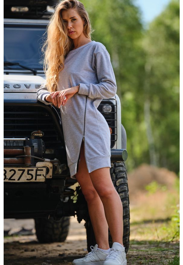 Infinite You - Sportowa Sukienka z Metalowym Zamkiem - Szara. Kolor: szary. Materiał: bawełna, elastan. Typ sukienki: sportowe. Styl: sportowy