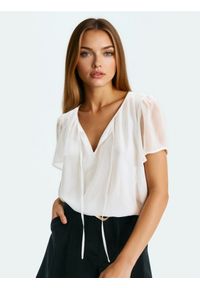Sinsay - Bluzka z tiulowymi rękawami - biały. Kolor: biały. Materiał: tiul #1