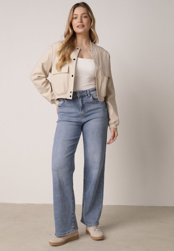 Born2be - Niebieskie Elastyczne Jeansy z Bawełną o Szerokim Kroju z Wysokim Stanem Yelovia. Okazja: na co dzień. Stan: podwyższony. Kolor: niebieski. Styl: casual