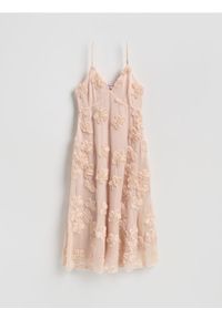 Reserved - Sukienka z aplikacją - pastelowy róż. Kolor: różowy. Materiał: tkanina. Wzór: aplikacja. Typ sukienki: proste #1