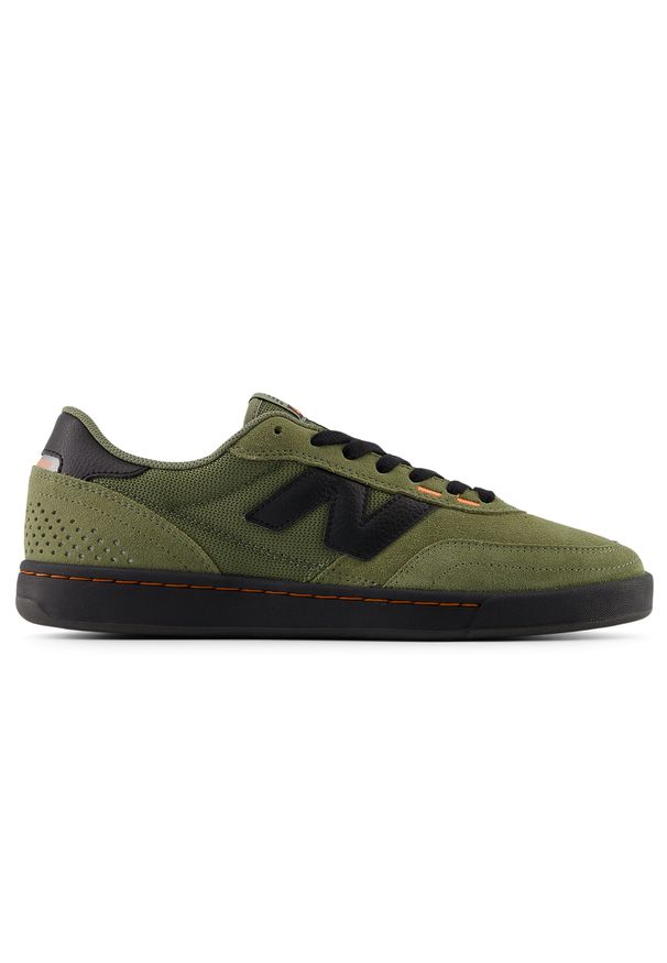 Buty męskie New Balance Numeric NM440NL2 – zielone. Kolor: zielony. Materiał: dresówka, guma, syntetyk, materiał, skóra. Szerokość cholewki: normalna. Sport: skateboard