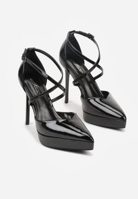 Renee - Czarne Szpilki z Platformą i Przeplatanymi Paskami Ferinela. Zapięcie: pasek. Kolor: czarny. Materiał: jeans. Obcas: na platformie. Styl: elegancki. Wysokość obcasa: średni #5