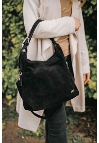 Worek SHE skóra import zamsz czarna. Kolor: czarny. Materiał: skórzane. Styl: casual
