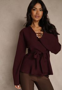 Renee - Bordowy Kardigan z Wiskozą Ozdobiony w Pasie Wiązaniem Tusllima. Okazja: na co dzień. Kolor: czerwony. Materiał: wiskoza. Wzór: aplikacja. Styl: casual #4