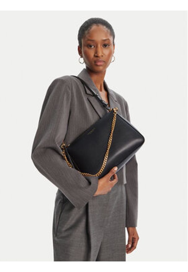 Tory Burch Torebka Perry 175544 Czarny. Kolor: czarny. Materiał: skórzane