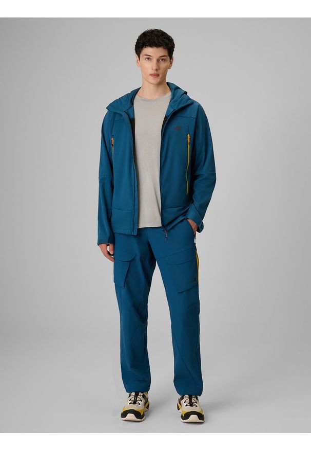 4f - 4F Kurtka softshell wiatroodporna membrana 8000 męska - turkusowa S. Kolor: turkusowy. Materiał: softshell. Długość: długie