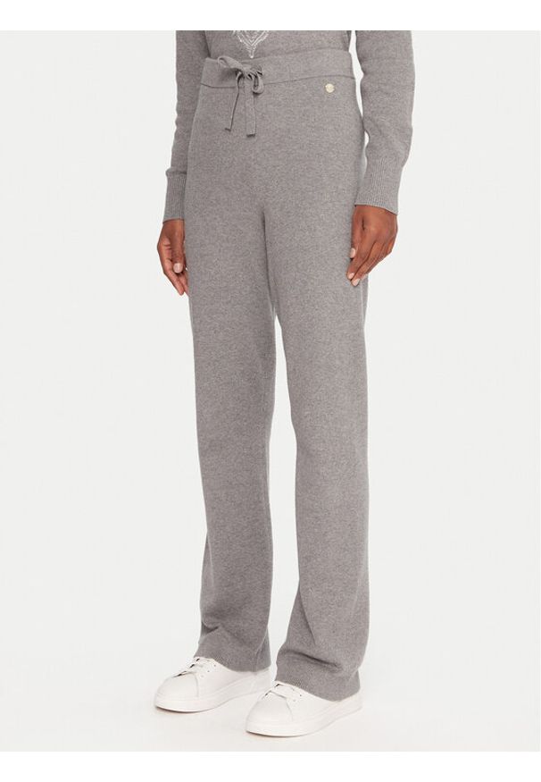 JOOP! Spodnie dzianinowe 58 254KN58Kinsi 30048478 Szary Regular Fit. Kolor: szary. Materiał: bawełna