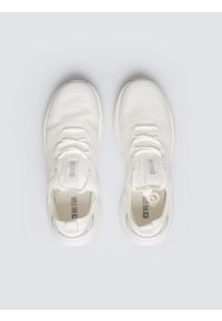 Big-Star - Sneakersy damskie białe TT274040 101. Okazja: na spacer, na co dzień. Nosek buta: okrągły. Zapięcie: bez zapięcia. Kolor: biały. Materiał: materiał, dresówka. Sezon: lato. Sport: turystyka piesza #5