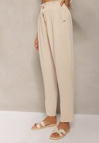 Renee - Beżowe Spodnie Typu Paper Bag High Waist z Gumką w Talii Salvavia. Stan: podwyższony. Kolor: beżowy. Materiał: tkanina. Sezon: lato
