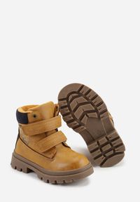 Born2be - Brązowe Botki Traperki Vices na Rzep Nelusela. Okazja: na uczelnię. Zapięcie: rzepy. Kolor: brązowy. Materiał: jeans. Wzór: kolorowy. Styl: klasyczny, elegancki #4