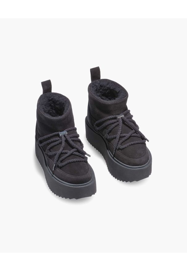 Inuikii - INUIKII CLASSIC LOW PLATFORM Śniegowce damskie. Okazja: na spacer, do pracy, na co dzień. Kolor: czarny. Obcas: na platformie. Styl: casual