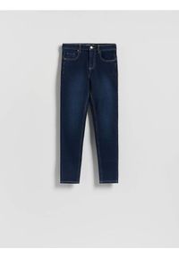 Reserved - Jeansy slim fit push up - granatowy. Kolor: niebieski