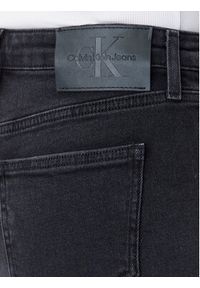 Calvin Klein Jeans Szorty jeansowe J20J225161 Czarny Regular Fit. Kolor: czarny. Materiał: bawełna #3
