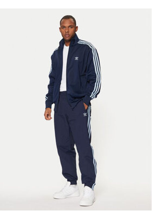 Adidas - adidas Bluza adicolor Classics Firebird JP2544 Granatowy Loose Fit. Kolor: niebieski. Materiał: syntetyk
