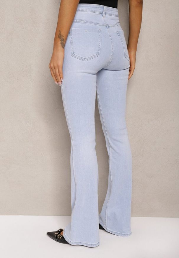Renee - Jasnoniebieskie Jeansy o Kroju Dzwonów z Bawełny High Waist Navialas. Okazja: na co dzień. Stan: podwyższony. Kolor: niebieski. Styl: retro, elegancki, casual