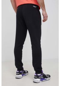 adidas Originals spodnie HG3911 męskie kolor czarny z nadrukiem HG3911-BLACK. Kolor: czarny. Materiał: bawełna, materiał, dzianina. Wzór: nadruk #2