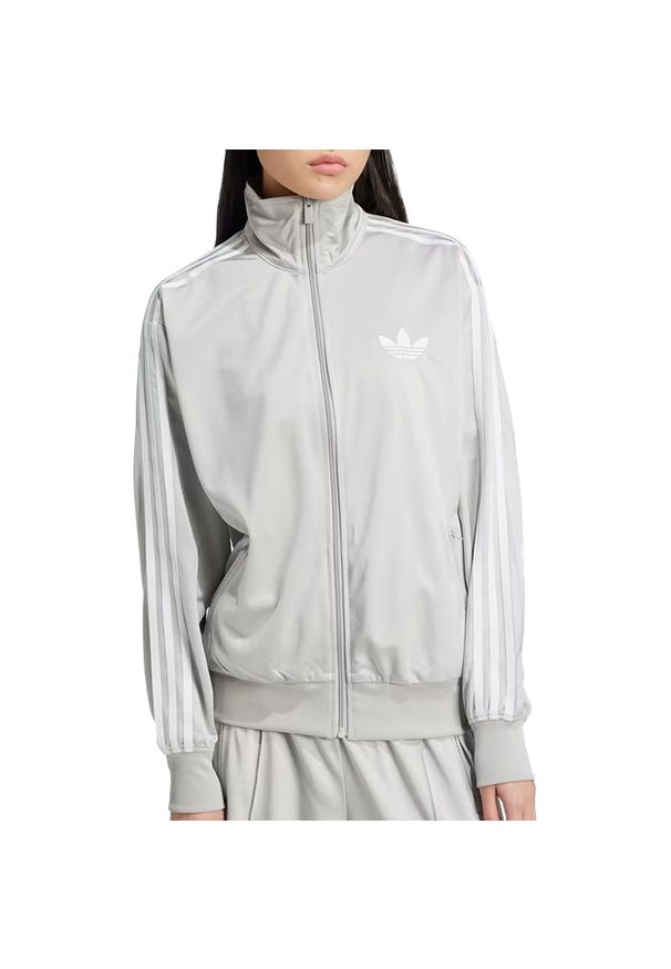 Adidas - Bluza damska adidas Adicolor Classic Firebird Loose JC8254 - szara. Kolor: szary. Materiał: materiał, tkanina, dresówka, poliester. Wzór: paski, aplikacja. Sezon: lato. Styl: street