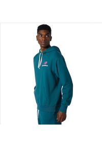 Bluza dresowa sportowa męska New Balance Athletics Clash Hoodie. Kolor: niebieski. Materiał: dresówka, bawełna. Styl: sportowy