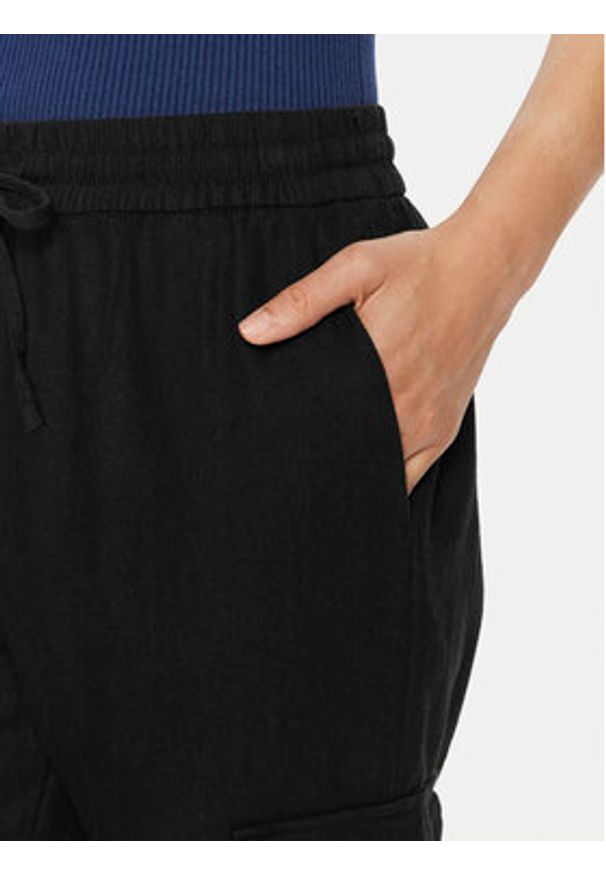 only - ONLY Spodnie dresowe Caro 15310987 Czarny Cargo Fit. Kolor: czarny. Materiał: len, wiskoza