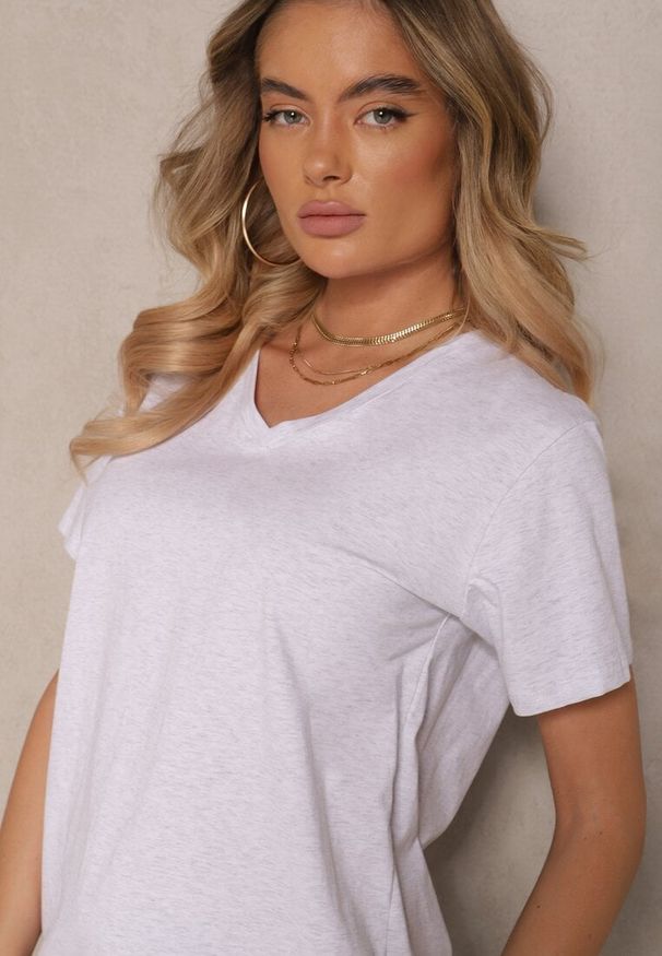 Renee - Jasnoszary T-shirt z Bawełny z Dekoltem w Serek Tanirea. Okazja: na co dzień. Typ kołnierza: dekolt w serek. Kolor: szary. Materiał: bawełna. Styl: casual