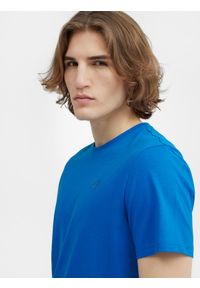 4f - T-shirt regular gładki męski. Kolor: niebieski. Materiał: bawełna, dzianina. Wzór: gładki