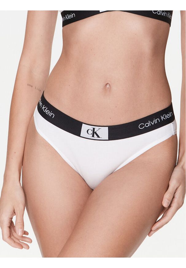 Calvin Klein Underwear Figi klasyczne 000QF7222E Biały. Kolor: biały. Materiał: bawełna