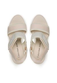 Calvin Klein Jeans Sandały Wedge Sandal Badge YW0YW01028 Biały. Kolor: biały. Materiał: materiał